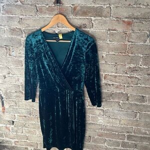 Maggy London Teal Velvet Long Sleeve Dress